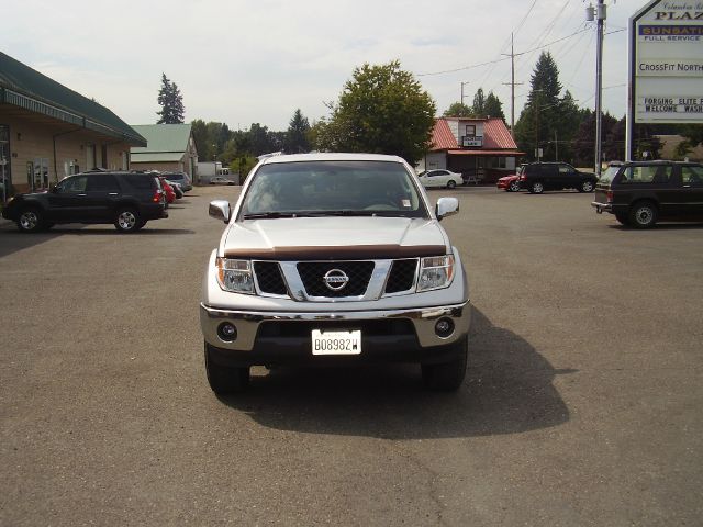 Nissan Frontier 2005 photo 3