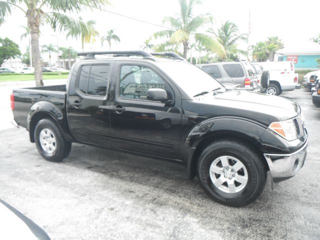 Nissan Frontier 2005 photo 3