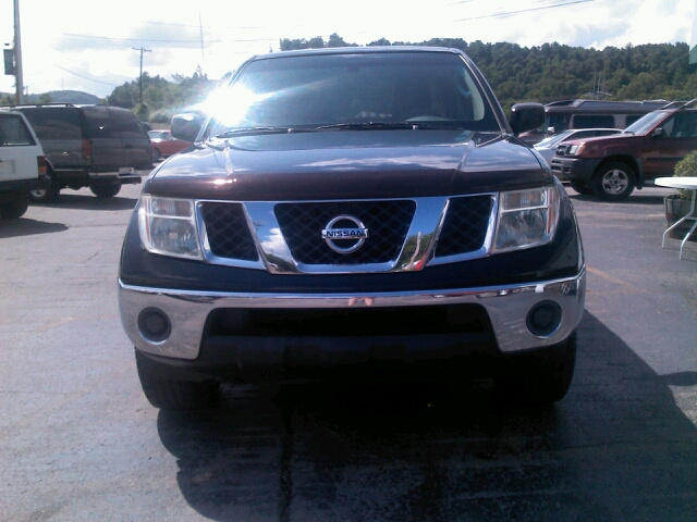 Nissan Frontier 2005 photo 3