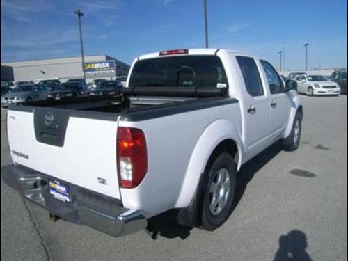 Nissan Frontier 2005 photo 4