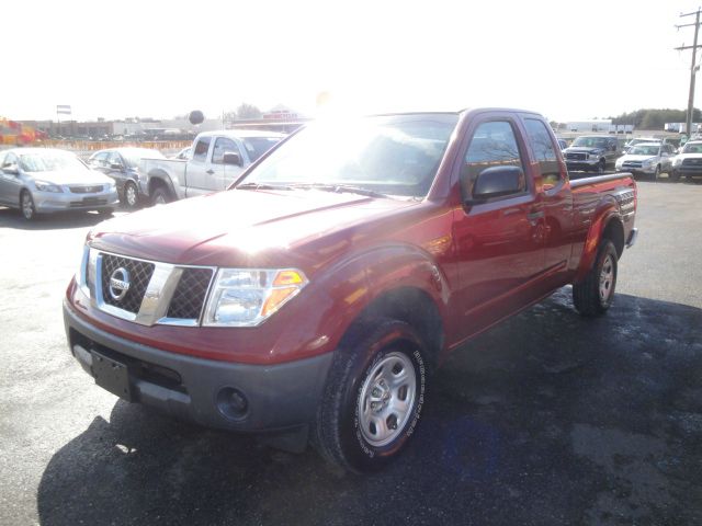 Nissan Frontier Sport/four Wheel Drive Pickup Truck