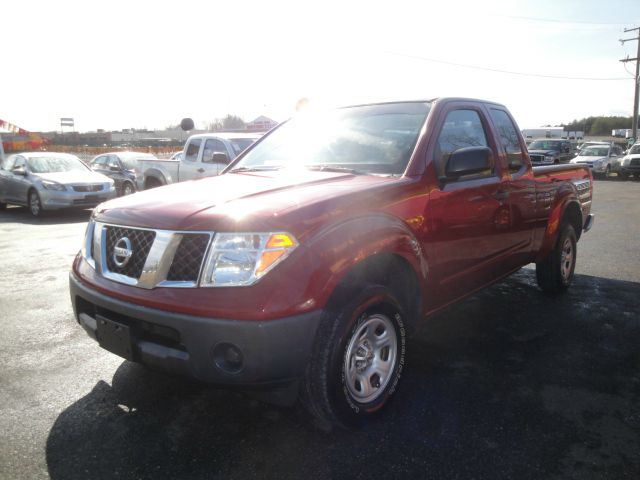 Nissan Frontier 2006 photo 2