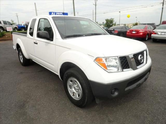 Nissan Frontier 2006 photo 4