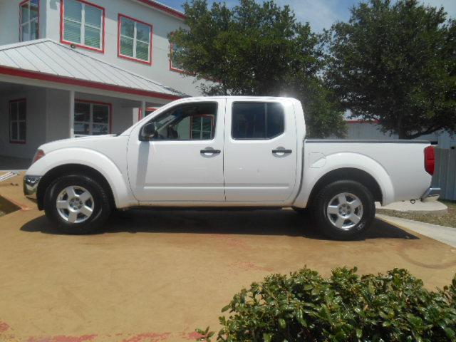 Nissan Frontier 2006 photo 3