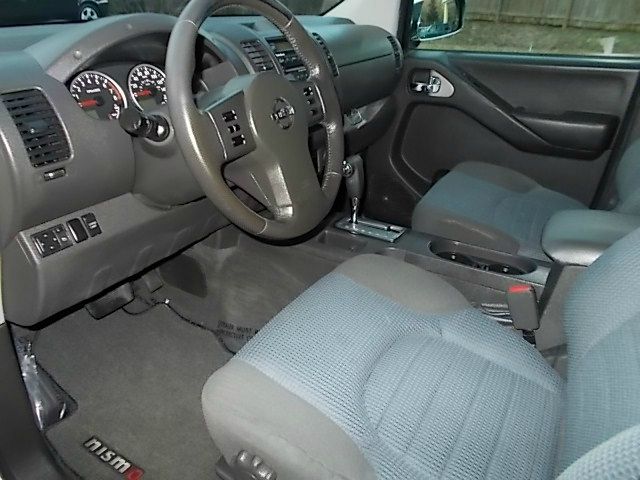 Nissan Frontier 2006 photo 3