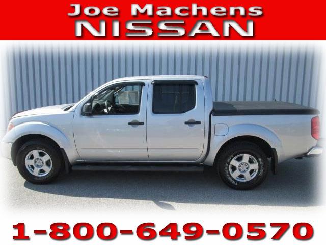Nissan Frontier Work Truck Pickup 4D 6 Ft Unspecified