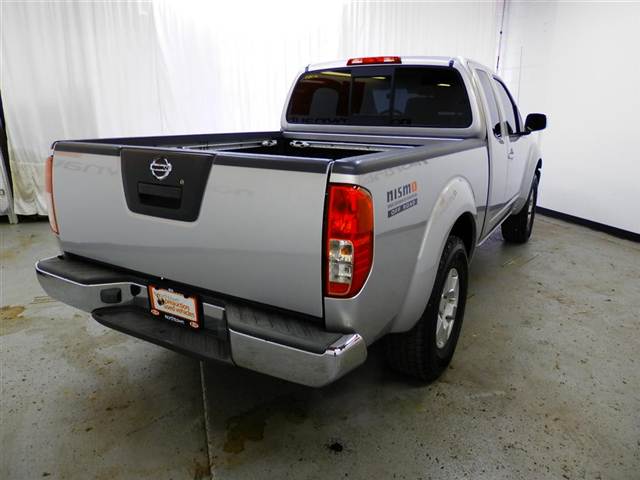 Nissan Frontier 2006 photo 4