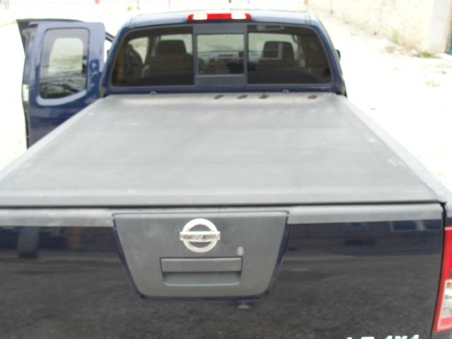 Nissan Frontier 2006 photo 3