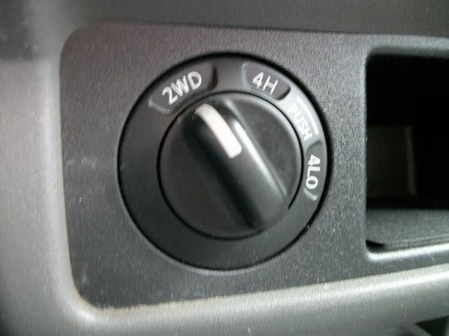 Nissan Frontier 2006 photo 14