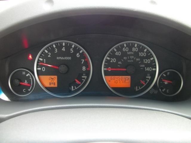 Nissan Frontier 2006 photo 2