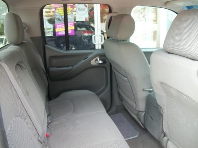 Nissan Frontier 2006 photo 4