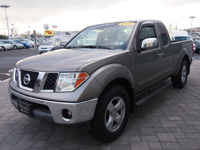 Nissan Frontier Work Truck Pickup 4D 6 Ft Unspecified
