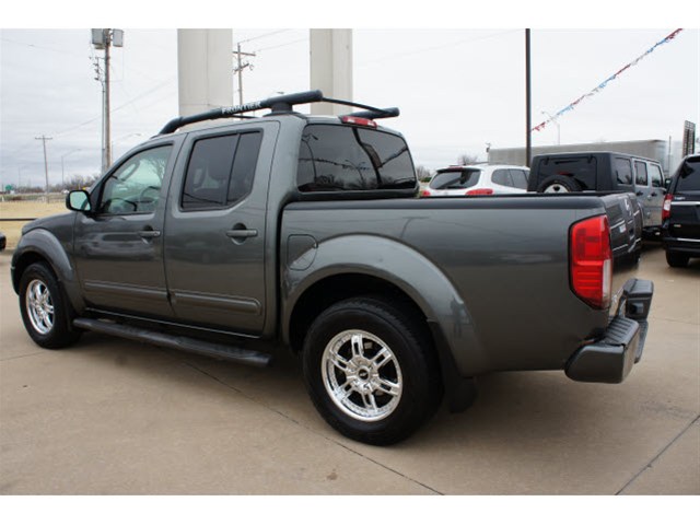 Nissan Frontier Work Truck Pickup 4D 6 Ft Unspecified