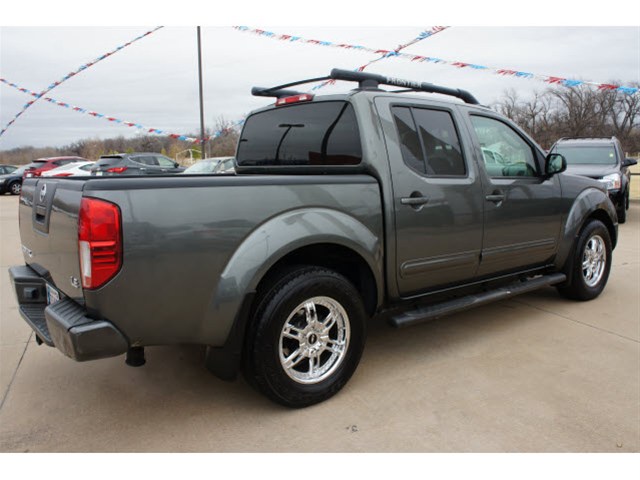 Nissan Frontier 2006 photo 5