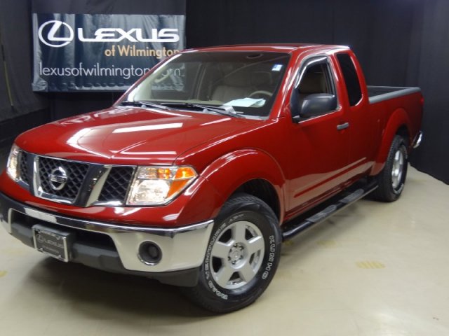 Nissan Frontier 2006 photo 2