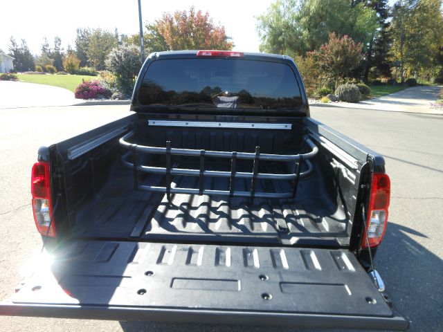 Nissan Frontier 2006 photo 3