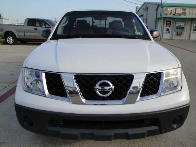 Nissan Frontier 2006 photo 3