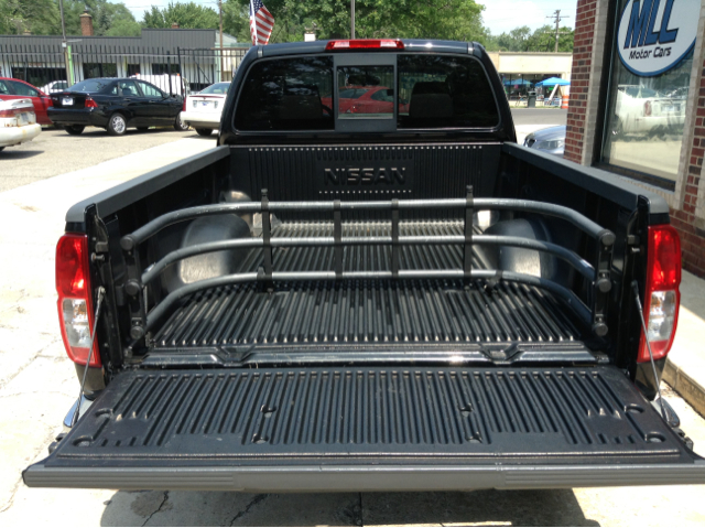 Nissan Frontier 2006 photo 4