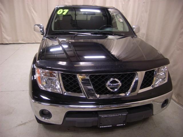 Nissan Frontier 2007 photo 2
