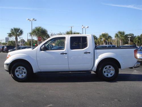 Nissan Frontier SE Other