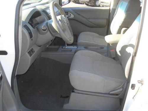 Nissan Frontier 2007 photo 1