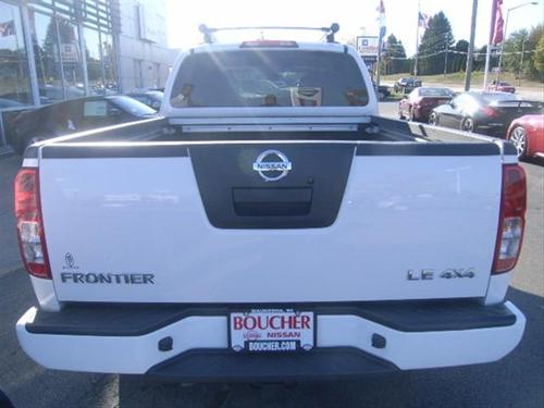 Nissan Frontier 2007 photo 2