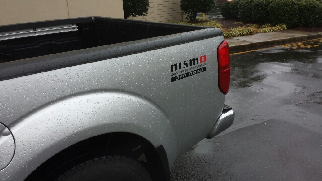 Nissan Frontier 2007 photo 2
