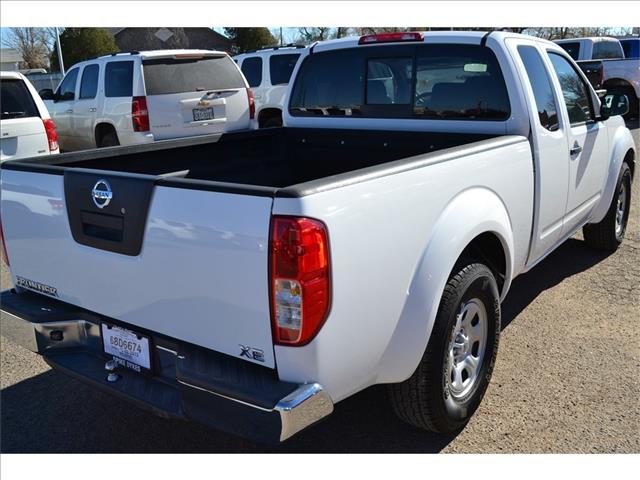 Nissan Frontier Unlimited X SUV Pickup Truck