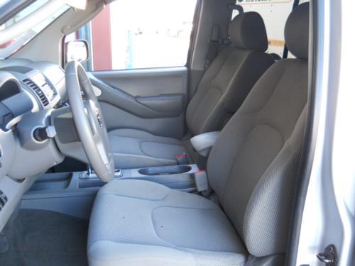 Nissan Frontier 2007 photo 2