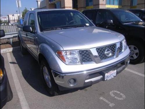 Nissan Frontier SE Other