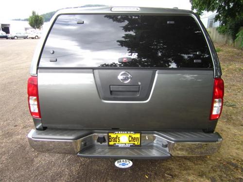 Nissan Frontier 2007 photo 2