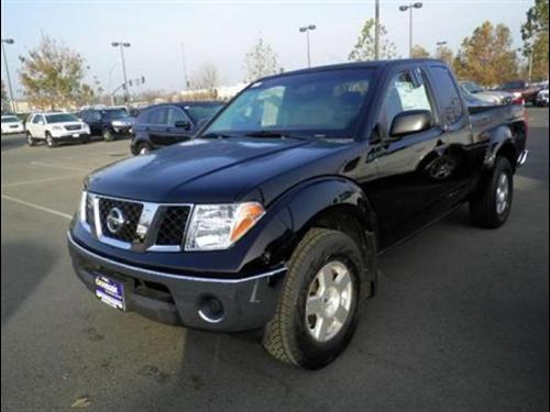 Nissan Frontier 2007 photo 2