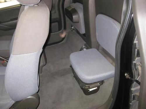 Nissan Frontier 2007 photo 3