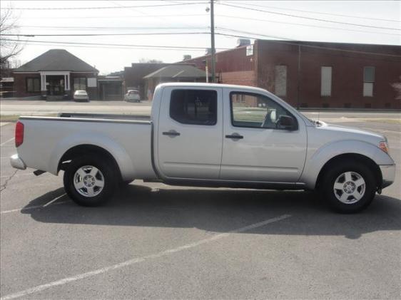 Nissan Frontier 2007 photo 3