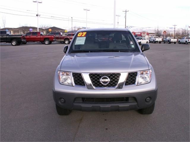 Nissan Frontier W/nav.sys Pickup