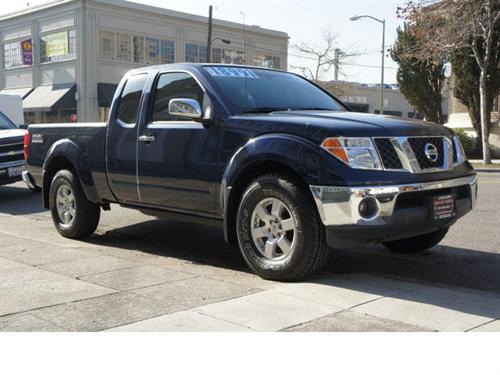 Nissan Frontier 2007 photo 2