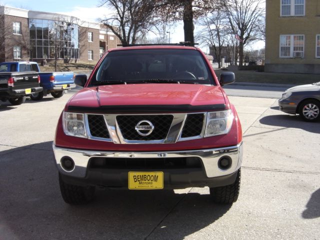 Nissan Frontier 2007 photo 2