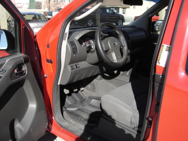 Nissan Frontier 2007 photo 3