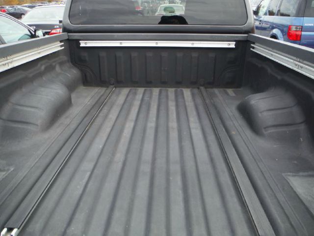 Nissan Frontier 2007 photo 1