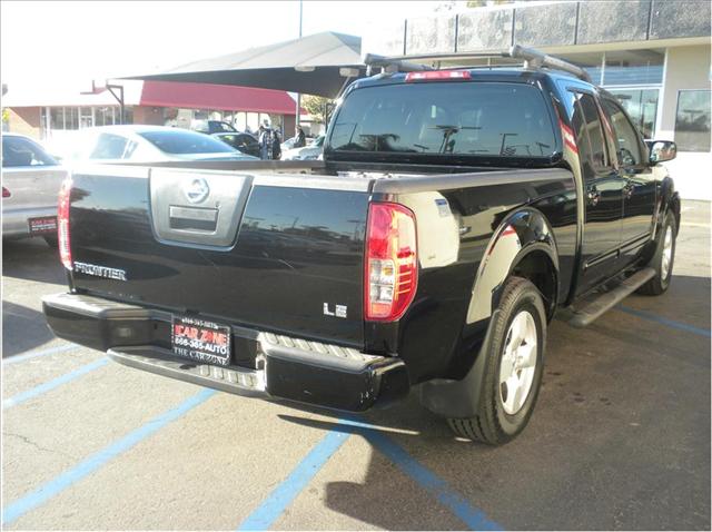 Nissan Frontier 2007 photo 2