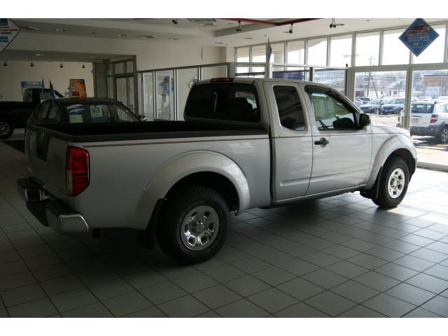 Nissan Frontier 2007 photo 4