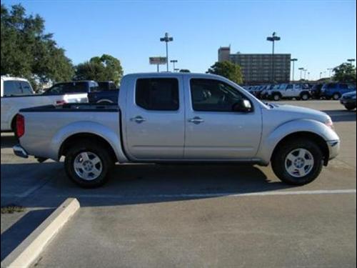 Nissan Frontier SE Other