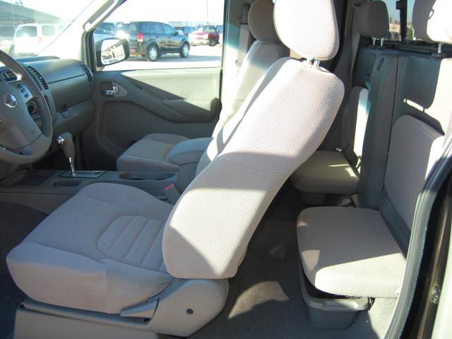 Nissan Frontier 2007 photo 3