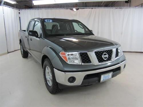 Nissan Frontier 2007 photo 2