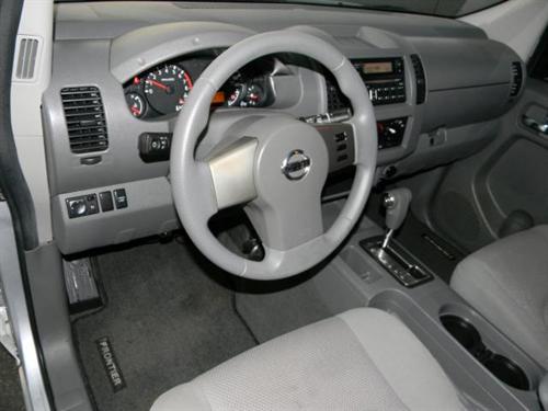 Nissan Frontier 2007 photo 5