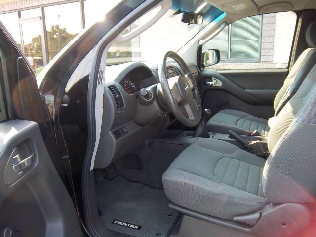 Nissan Frontier 2008 photo 4