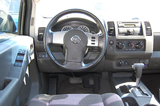 Nissan Frontier 2008 photo 1