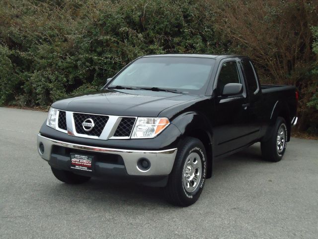 Nissan Frontier 2008 photo 2
