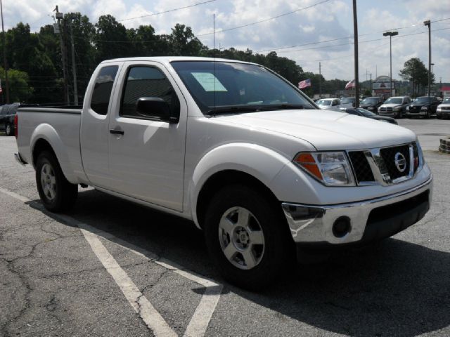 Nissan Frontier 2008 photo 1