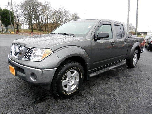 Nissan Frontier 2008 photo 2